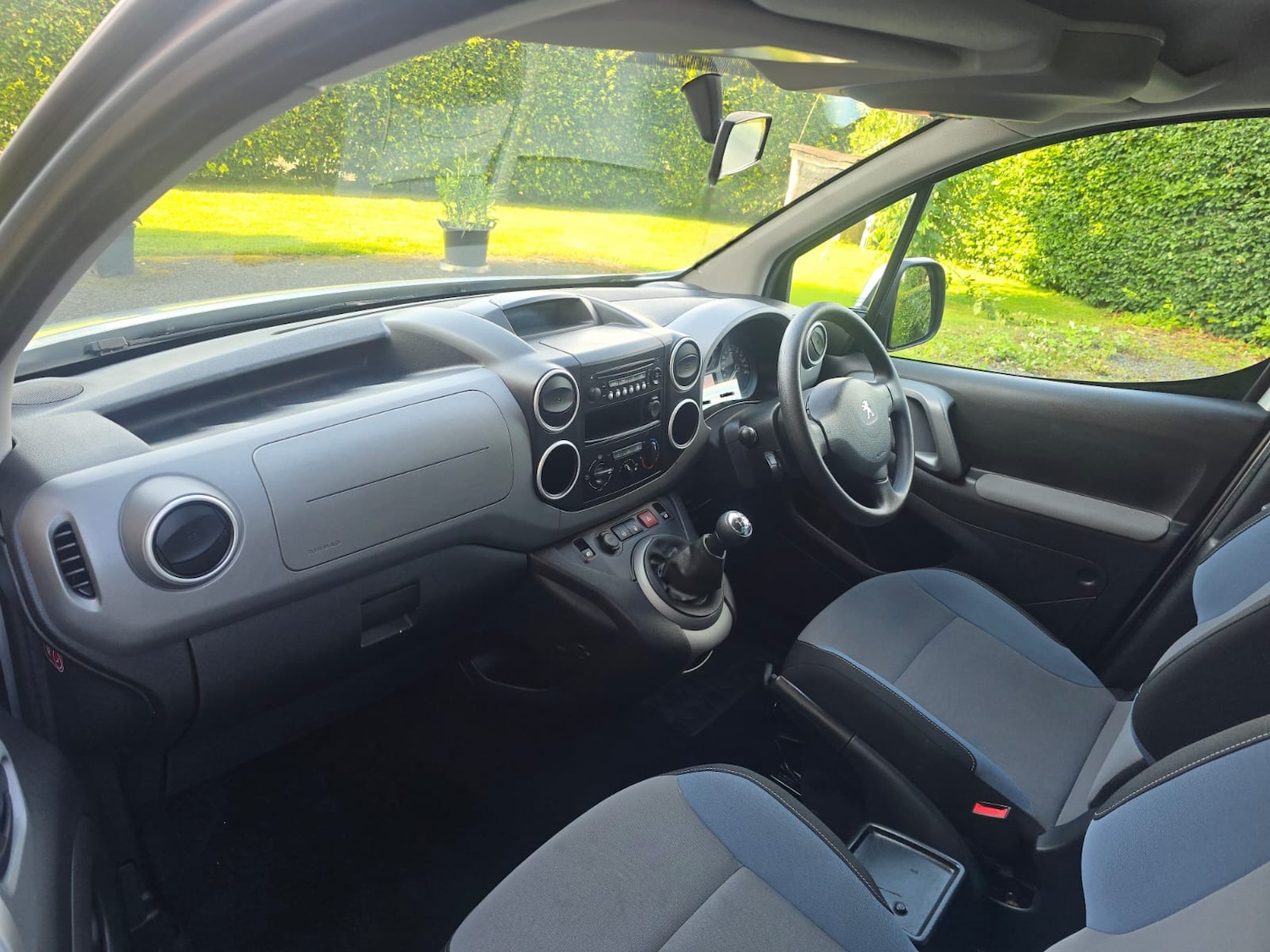 Vehicle 21
