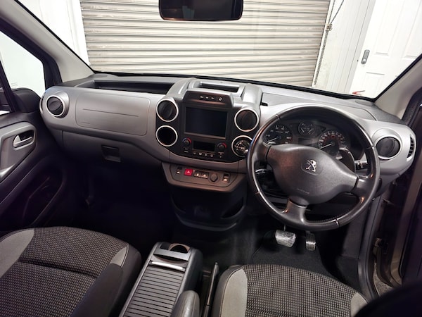 Used Peugeot Partner Tepee 2016 for sale - 76290849: Photo 31