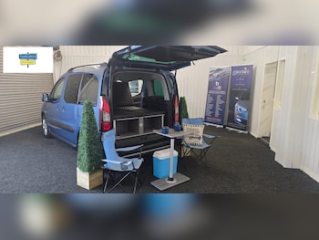 2015 (15) - 1.6 BlueHDi 100 XTR 5dr