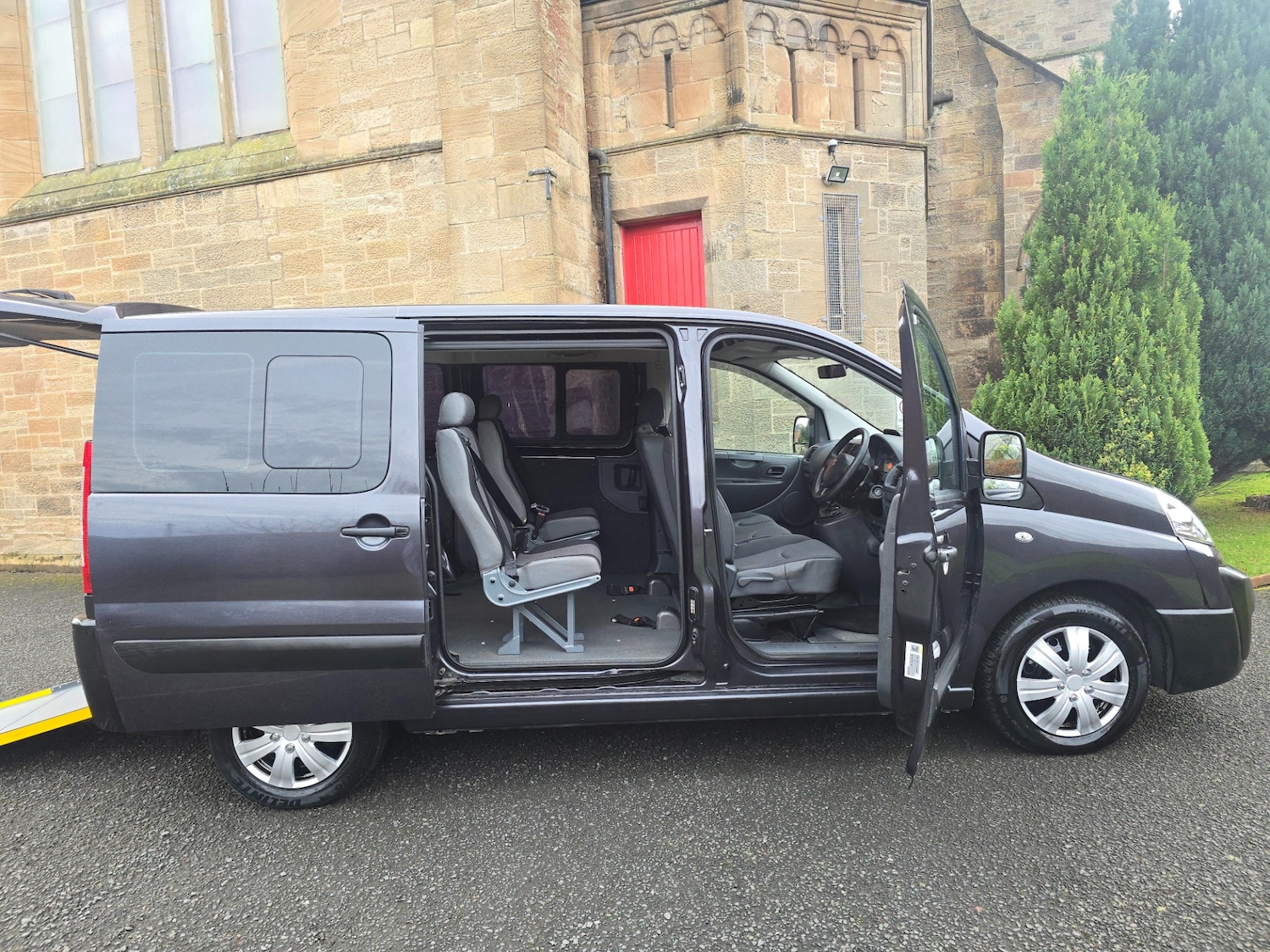 Used Peugeot Expert Tepee 2014 for sale - 77012437: Photo 14