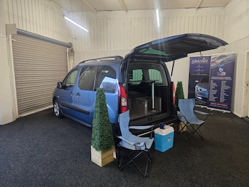 Used Peugeot Partner Tepee 2014 for sale - 78031841: Photo