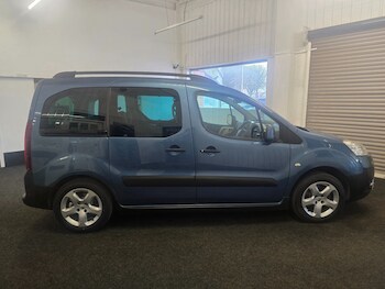 Used Peugeot Partner Tepee 2014 for sale - 78031841: Photo