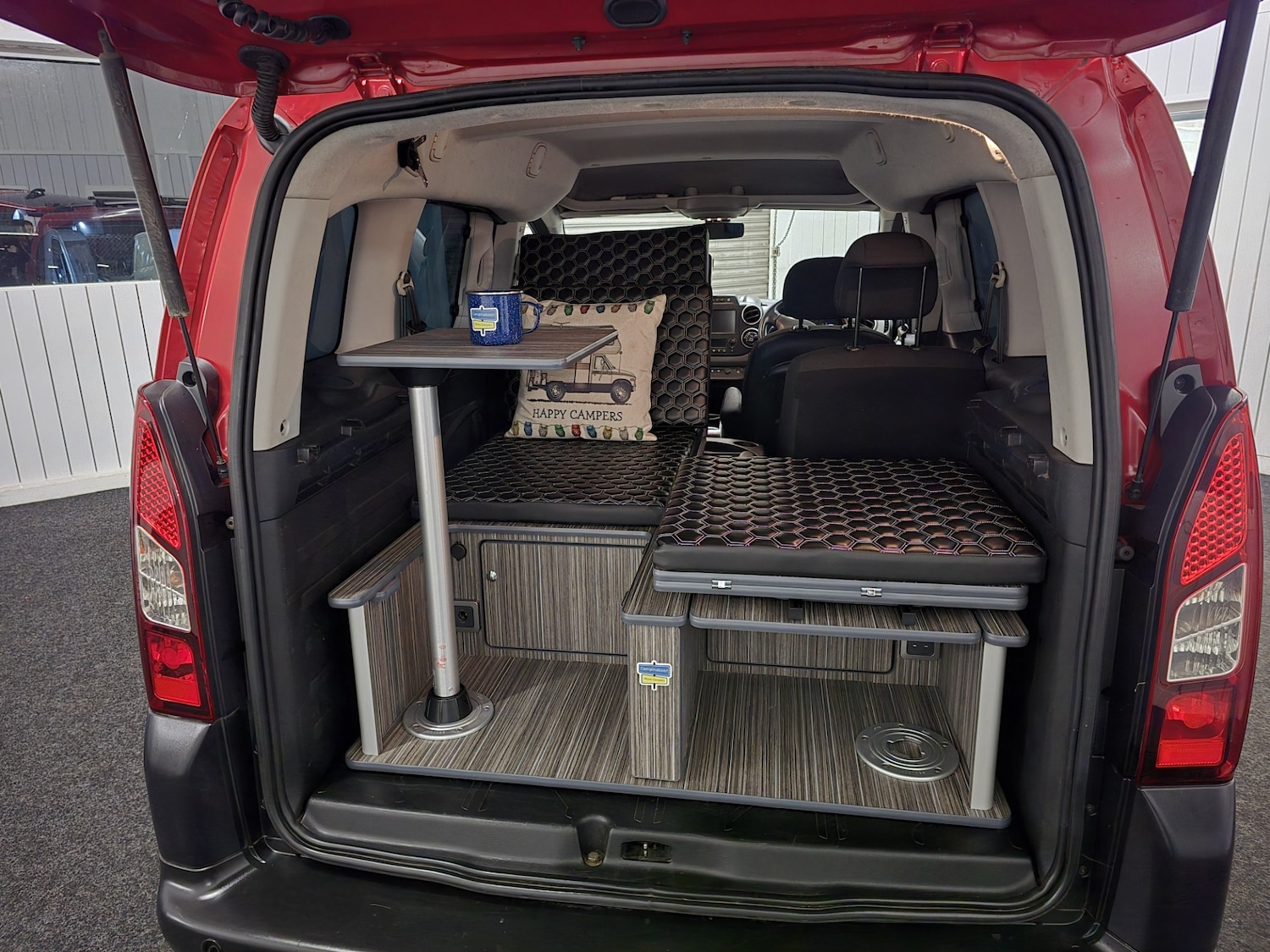 Used Peugeot Partner Tepee 2018 for sale - 77014000: Photo 21