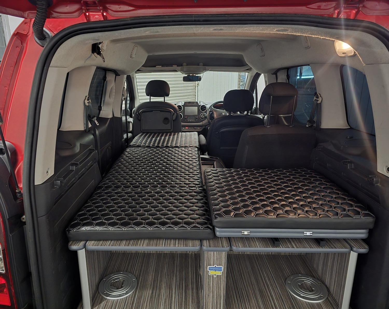 Used Peugeot Partner Tepee 2018 for sale - 77014000: Photo 23