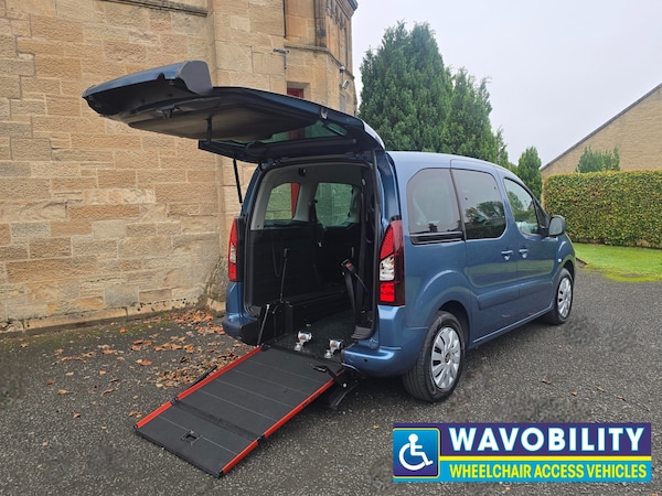 Used Peugeot Partner Tepee 2016 for sale - 76265807: Photo 2