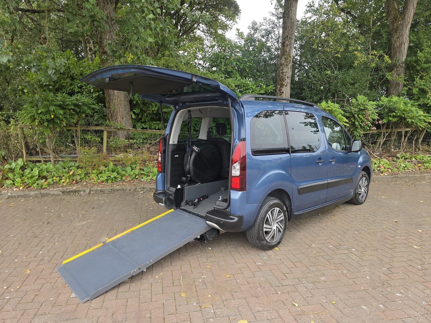 Vehicle 1