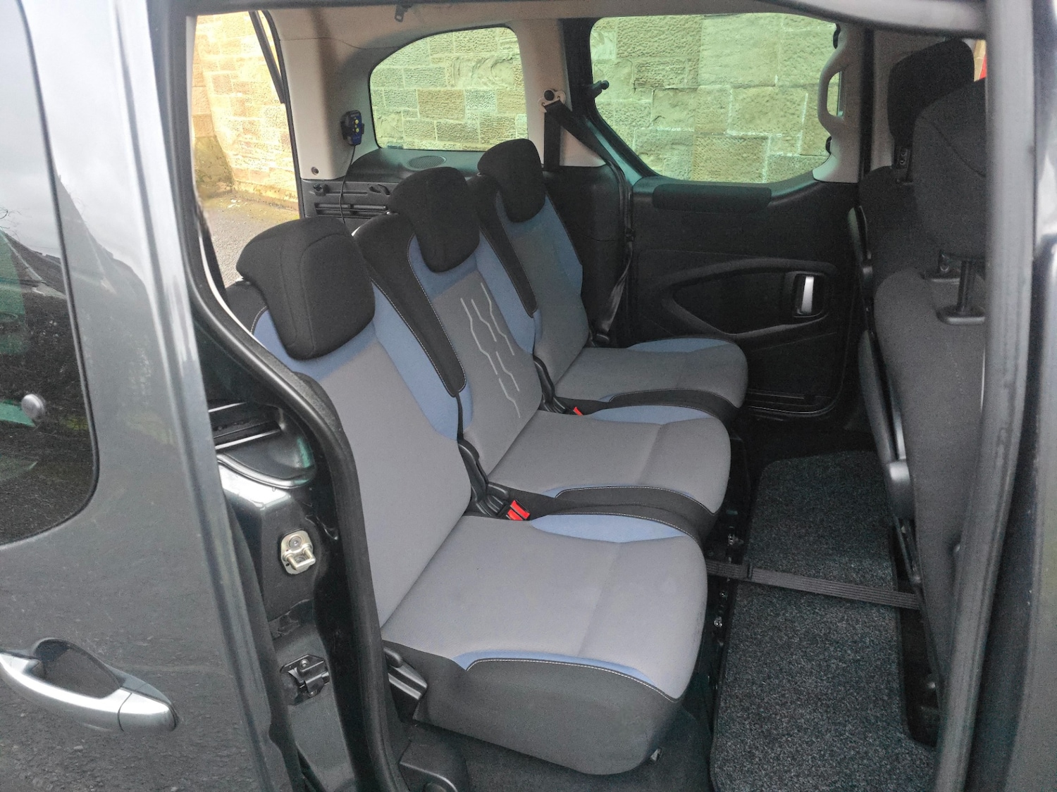 Used Peugeot Partner Tepee 2016 for sale - 77681557: Photo 18