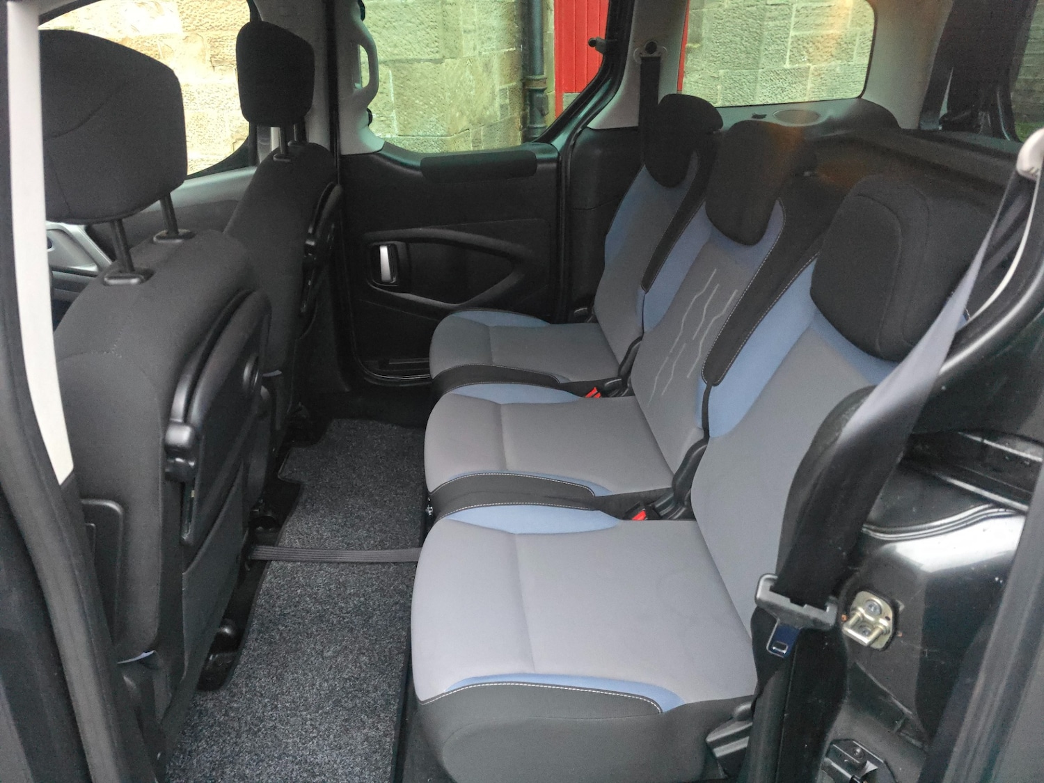 Used Peugeot Partner Tepee 2016 for sale - 77681557: Photo 19