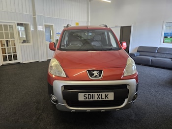 Used Peugeot Partner Tepee 2011 for sale - 79004362: Photo