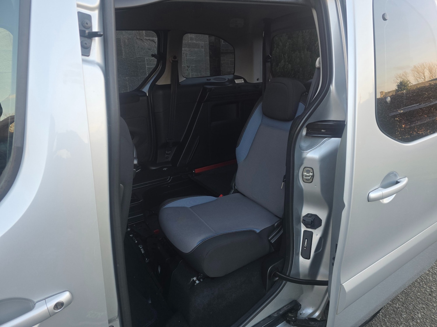 Used Peugeot Partner Tepee 2016 for sale - 77750239: Photo 16