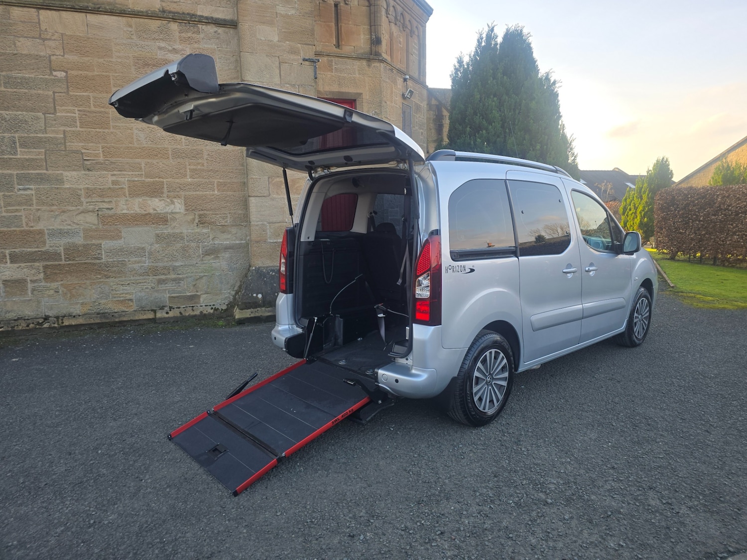 Used Peugeot Partner Tepee 2016 for sale - 77750239: Photo 2