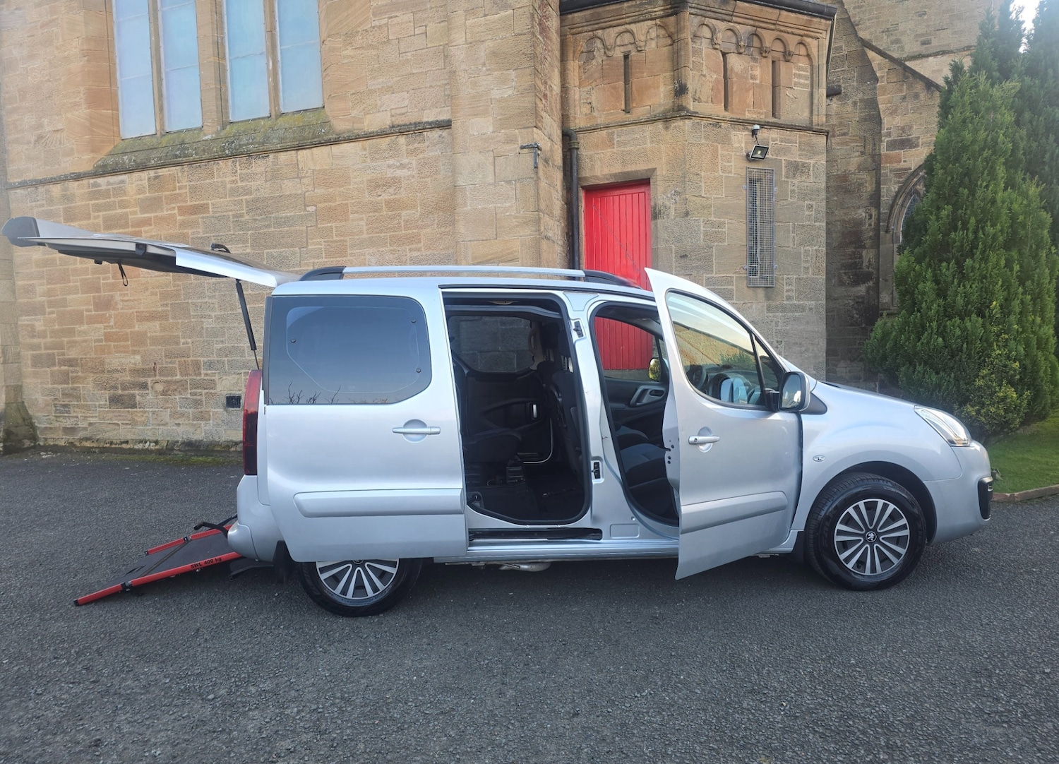 Used Peugeot Partner Tepee 2016 for sale - 77750239: Photo 21