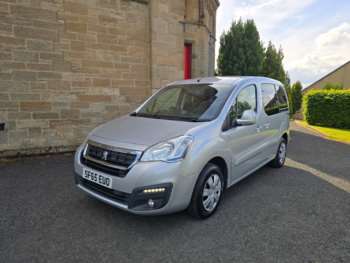 2015 (65) - 1.6 VTi 98 Active = Wheelchair Accessible Vehicle 5-Door