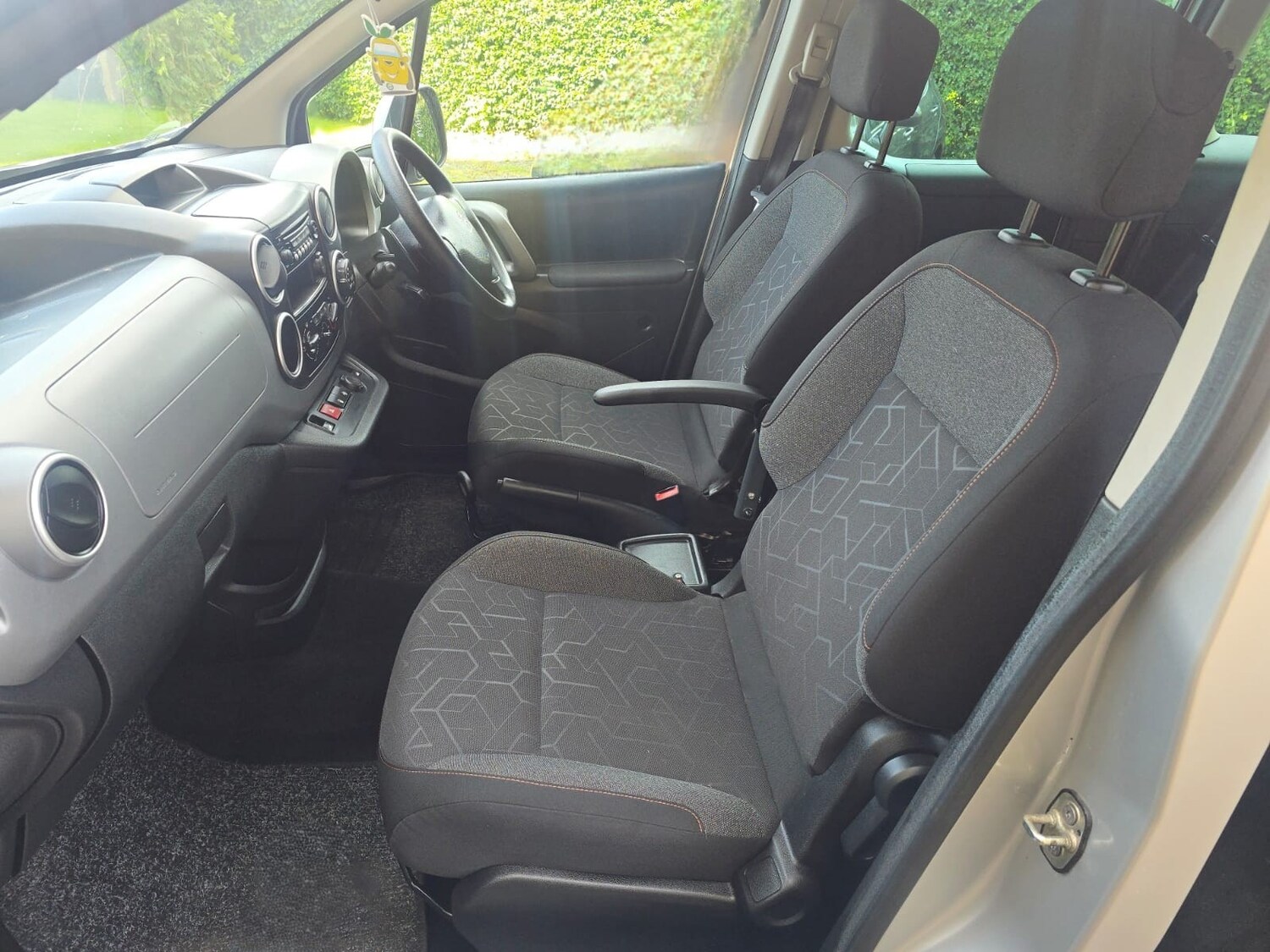 Vehicle 19