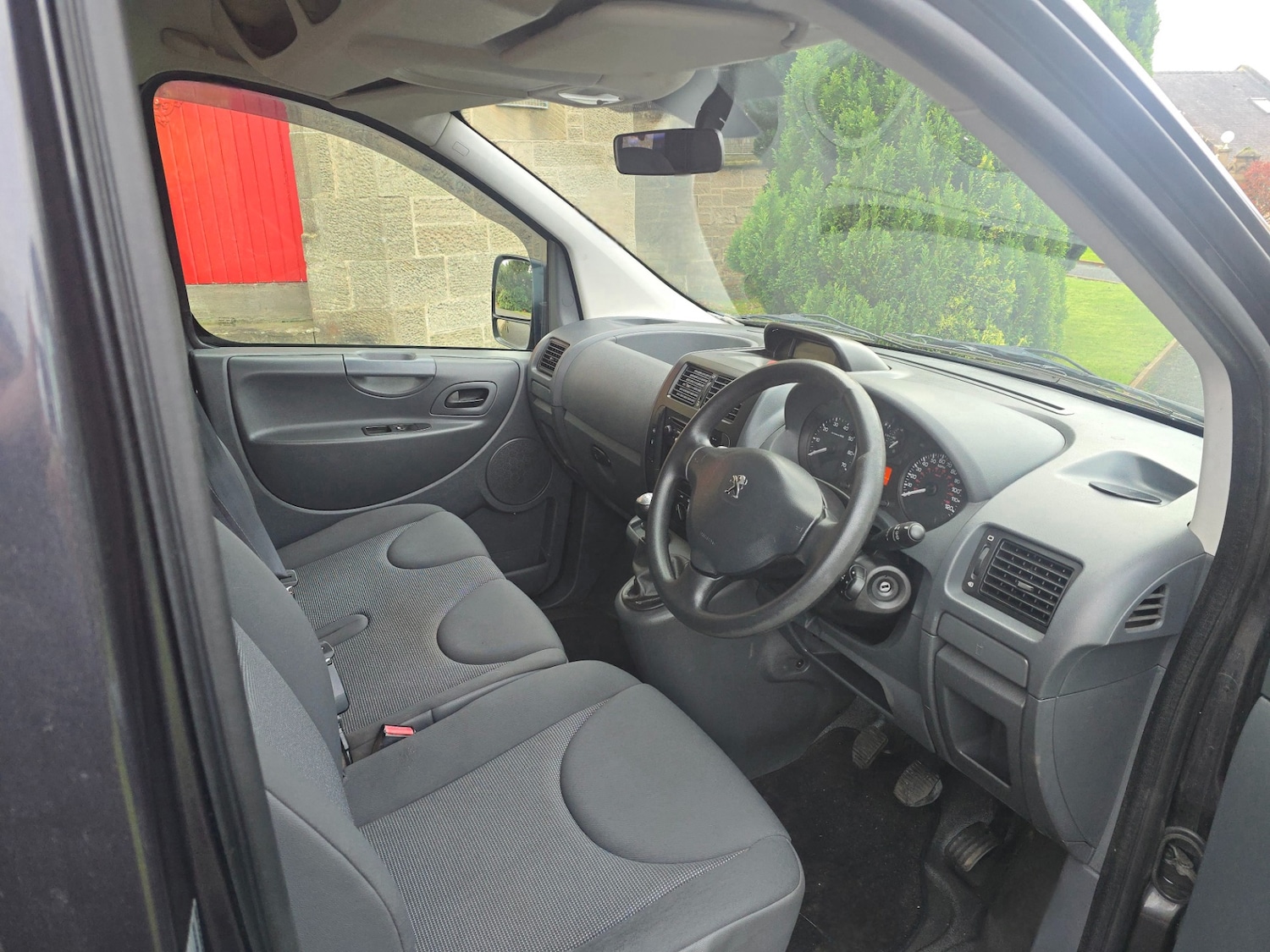 Used Peugeot Expert Tepee 2014 for sale - 77274576: Photo 17