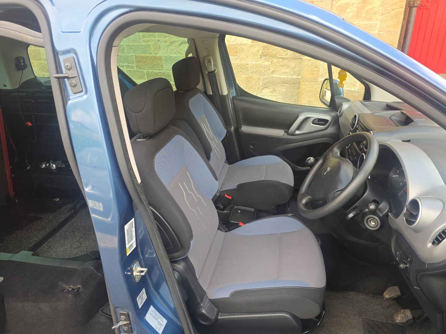 Used Peugeot Partner Tepee 2016 for sale - 77476069: Photo 21