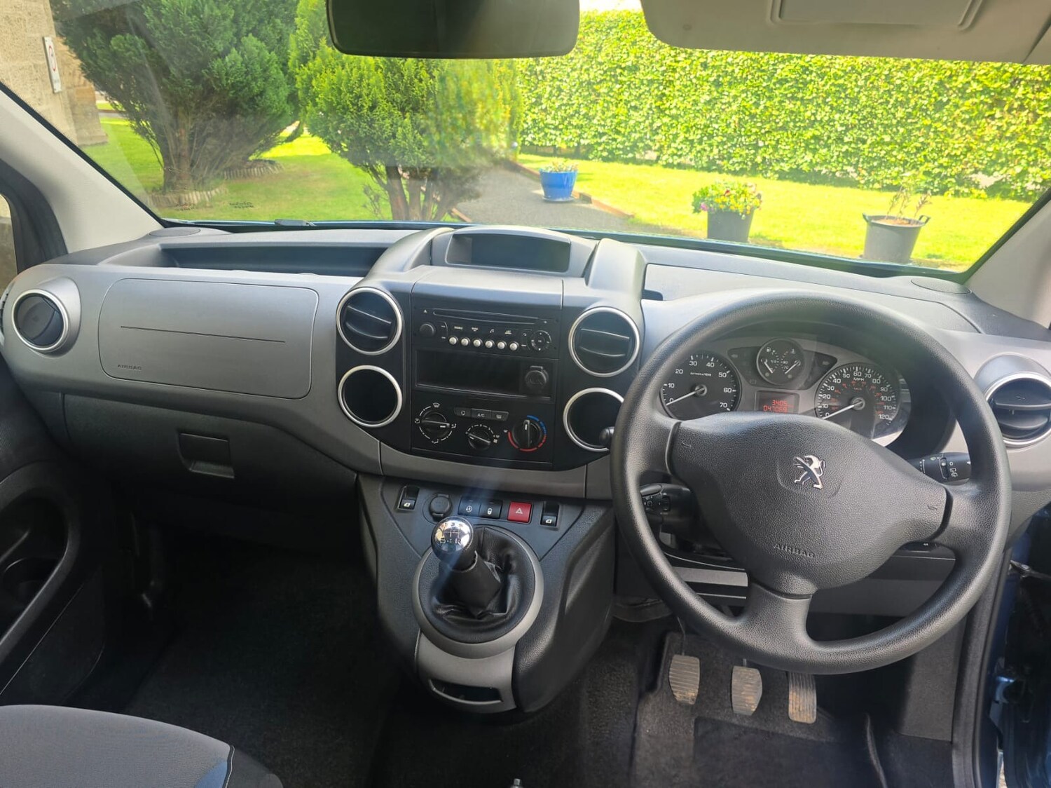 Used Peugeot Partner Tepee 2016 for sale - 77476069: Photo 22