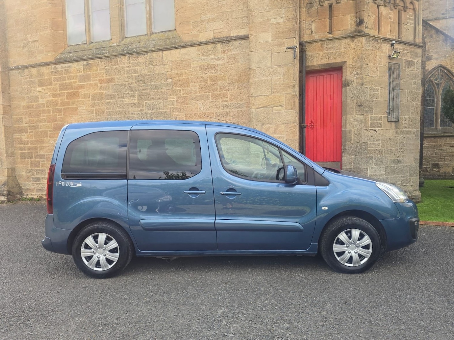 Used Peugeot Partner Tepee 2016 for sale - 77476069: Photo 5