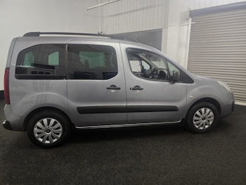 Used Citroen Berlingo Multispace 2016 for sale - 76906386: Photo