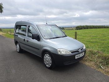 Used Vauxhall Combo 2010 for sale - 79315076: Photo