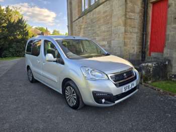 2018 (18) - Wheelchair Accessible Vehicle 5-Door