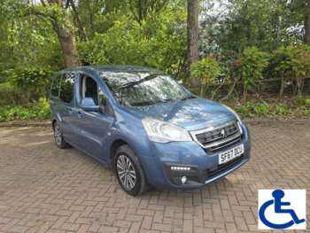 2017 (67) - 1.6 BlueHDi Auto = Wheelchair Accessible Vehicle 5-Door