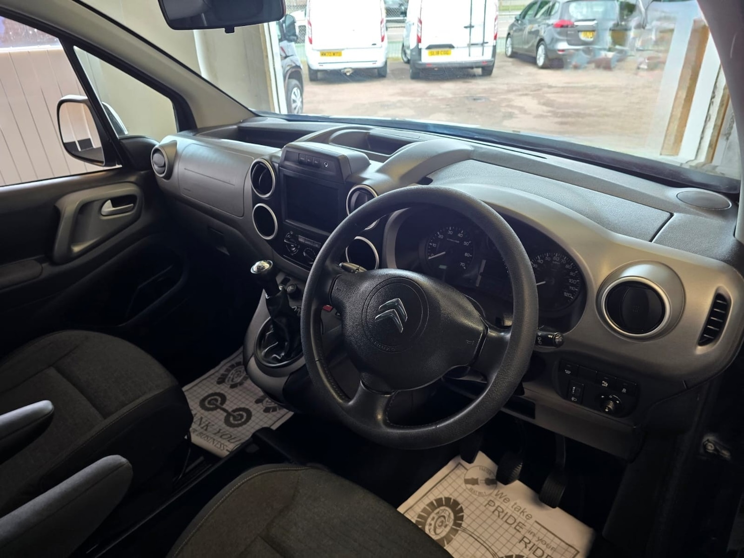 Used Citroen Berlingo Multispace 2015 for sale - 77848203: Photo 25