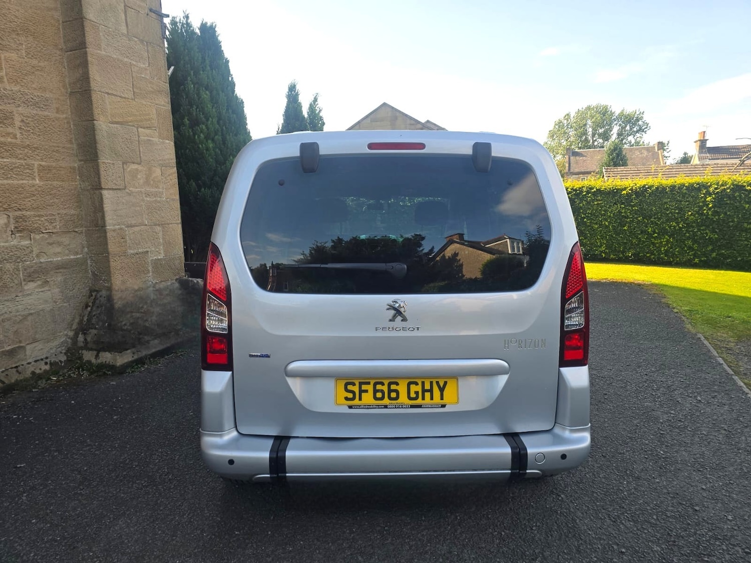 Used Peugeot Partner Tepee 2016 for sale - 76156909: Photo 11
