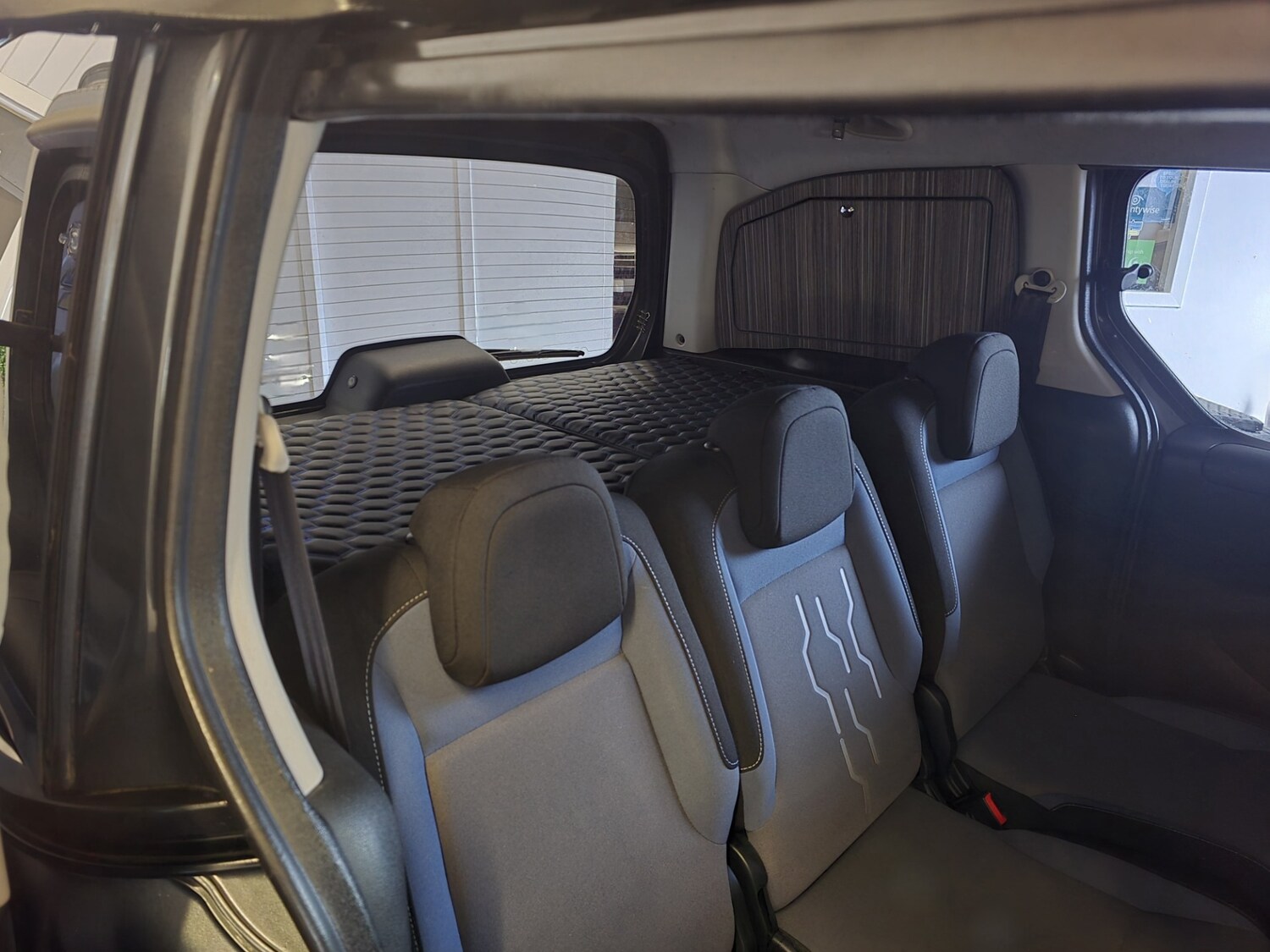 Used Peugeot Partner Tepee 2015 for sale - 77996968: Photo 20