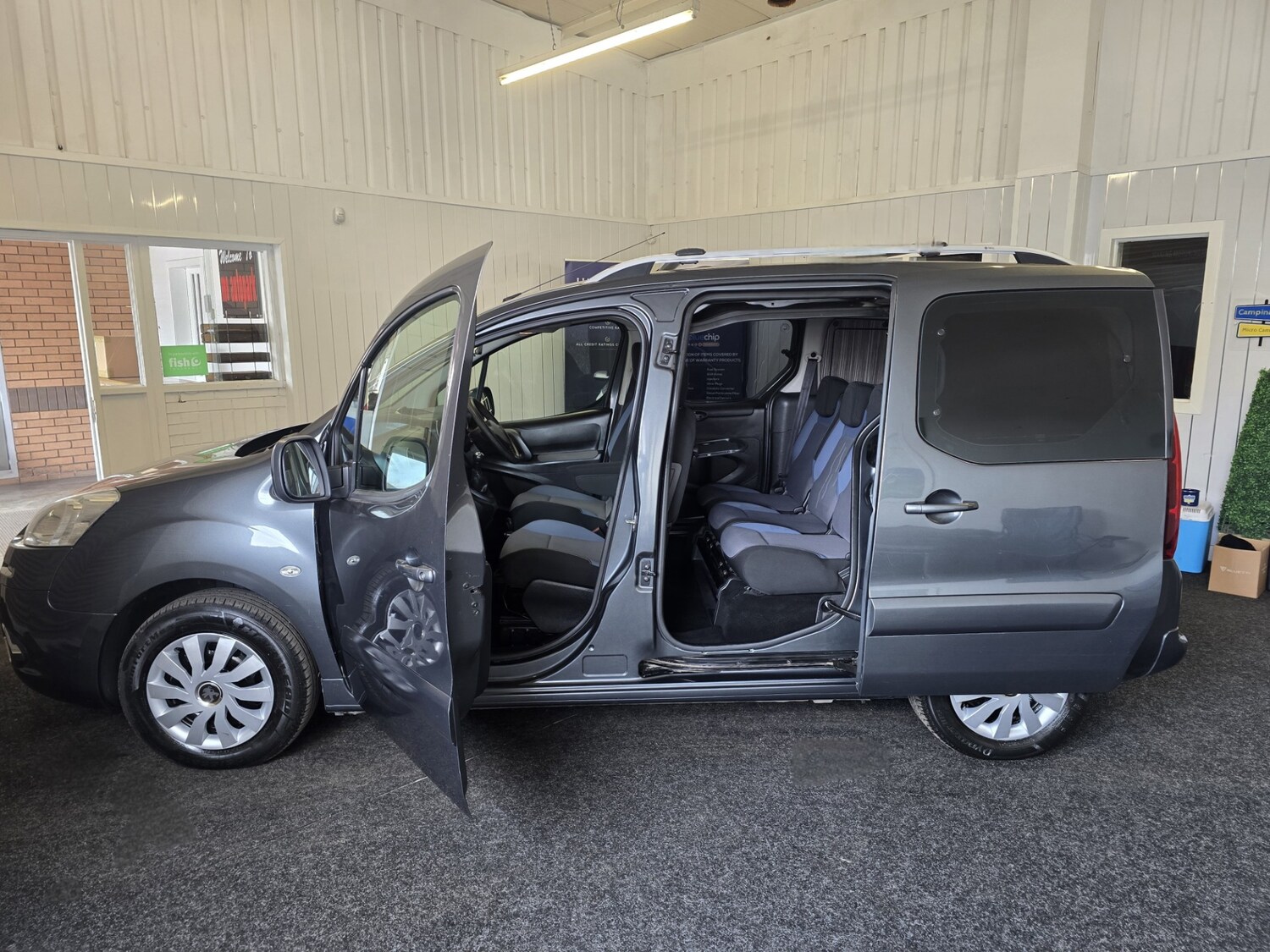 Used Peugeot Partner Tepee 2015 for sale - 77996968: Photo 22