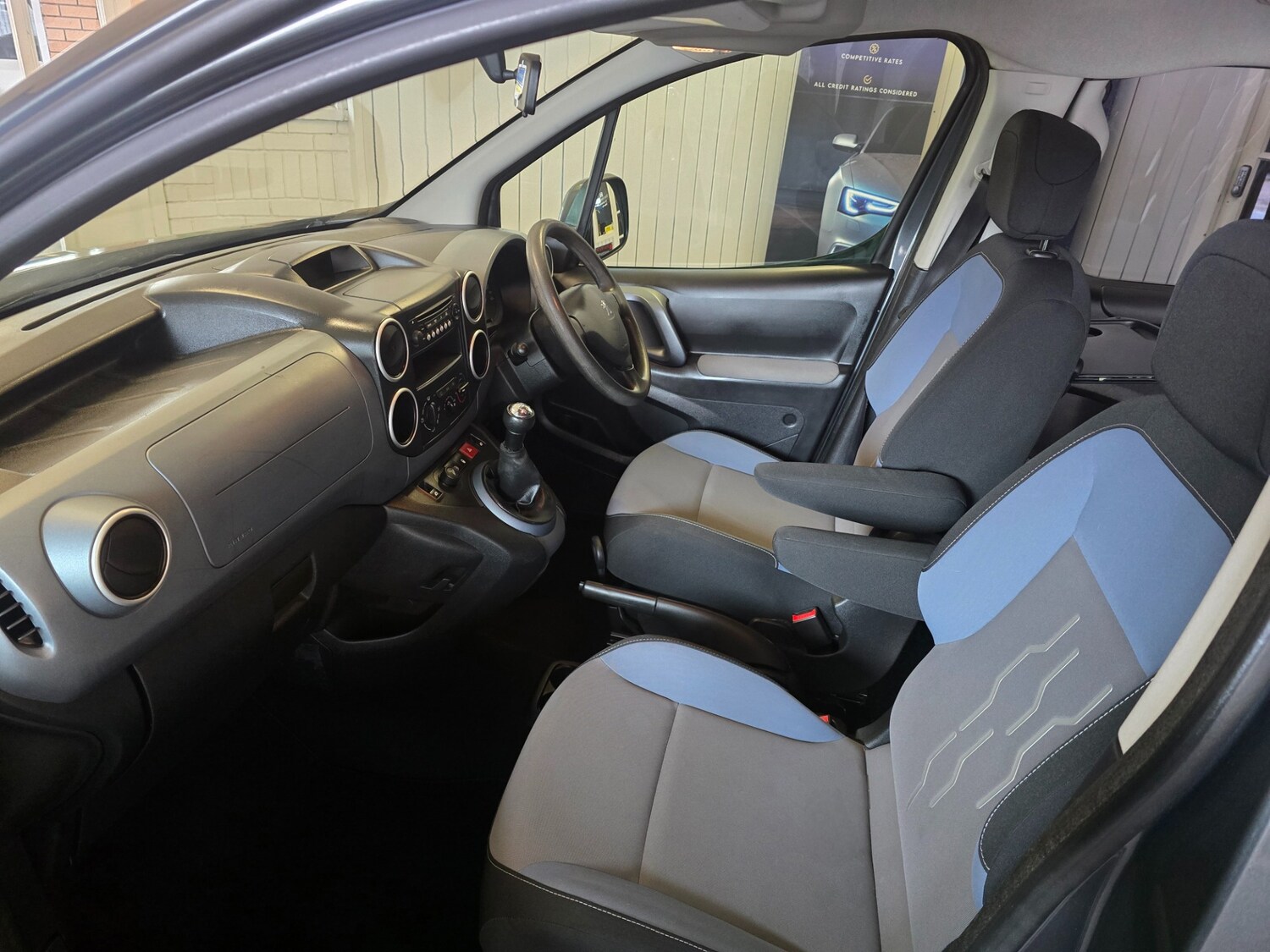 Used Peugeot Partner Tepee 2015 for sale - 77996968: Photo 25