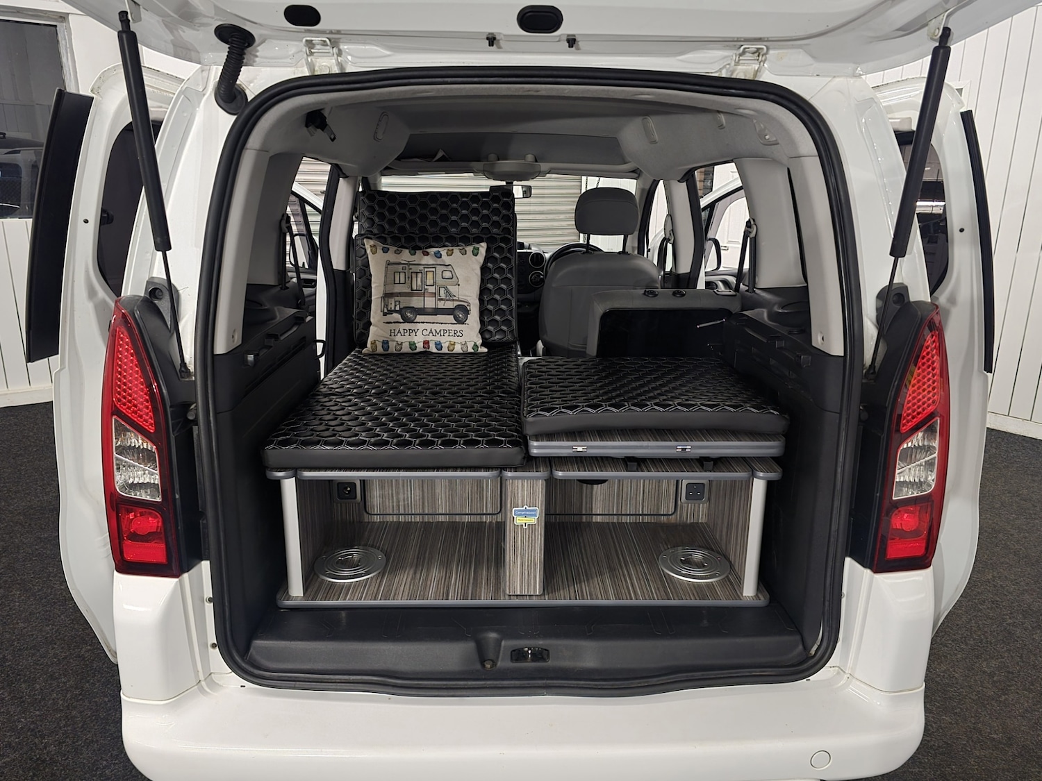 Used Citroen Berlingo Multispace 2015 for sale - 76906405: Photo 20