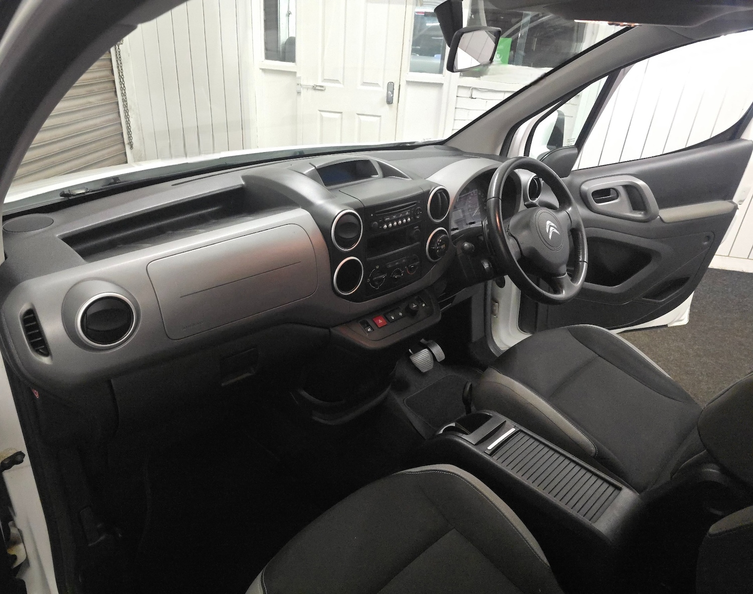 Used Citroen Berlingo Multispace 2015 for sale - 76906405: Photo 27