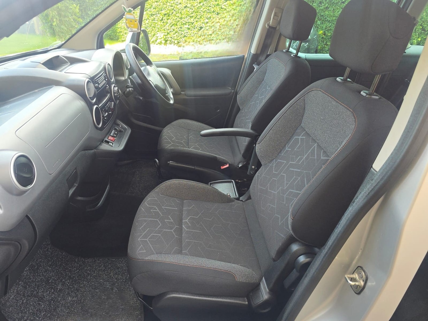 Vehicle 19