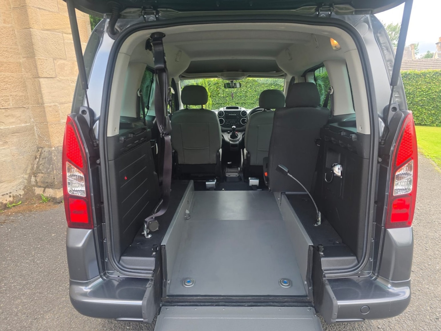 Vehicle 14
