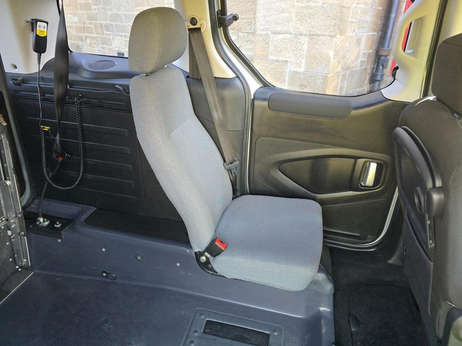 Used Peugeot Partner Tepee 2015 for sale - 76518463: Photo 16