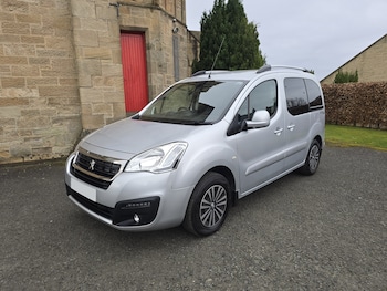 Used Peugeot Partner Tepee 2015 for sale - 78243205: Photo