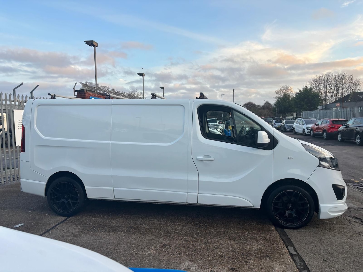 Used Vauxhall Vivaro 2018 for sale - 77234689: Photo 7