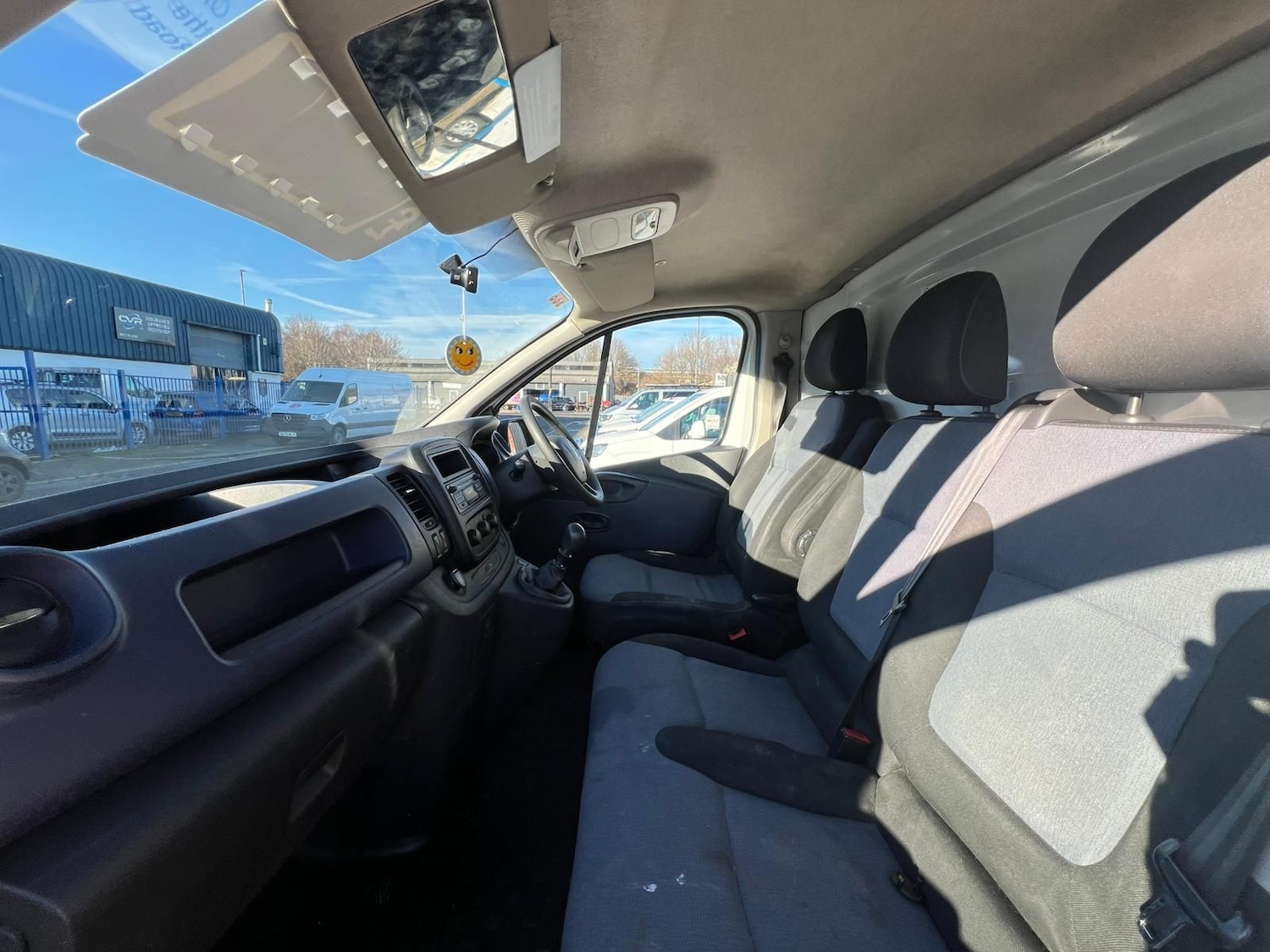 Used Vauxhall Vivaro 2016 for sale - 77205818: Photo 16