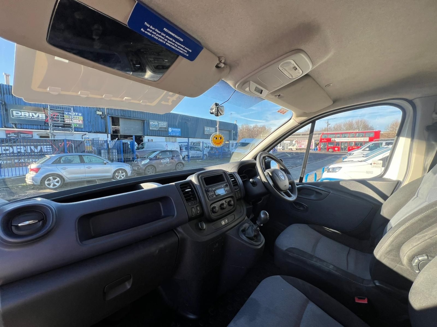 Used Vauxhall Vivaro 2016 for sale - 77205818: Photo 17