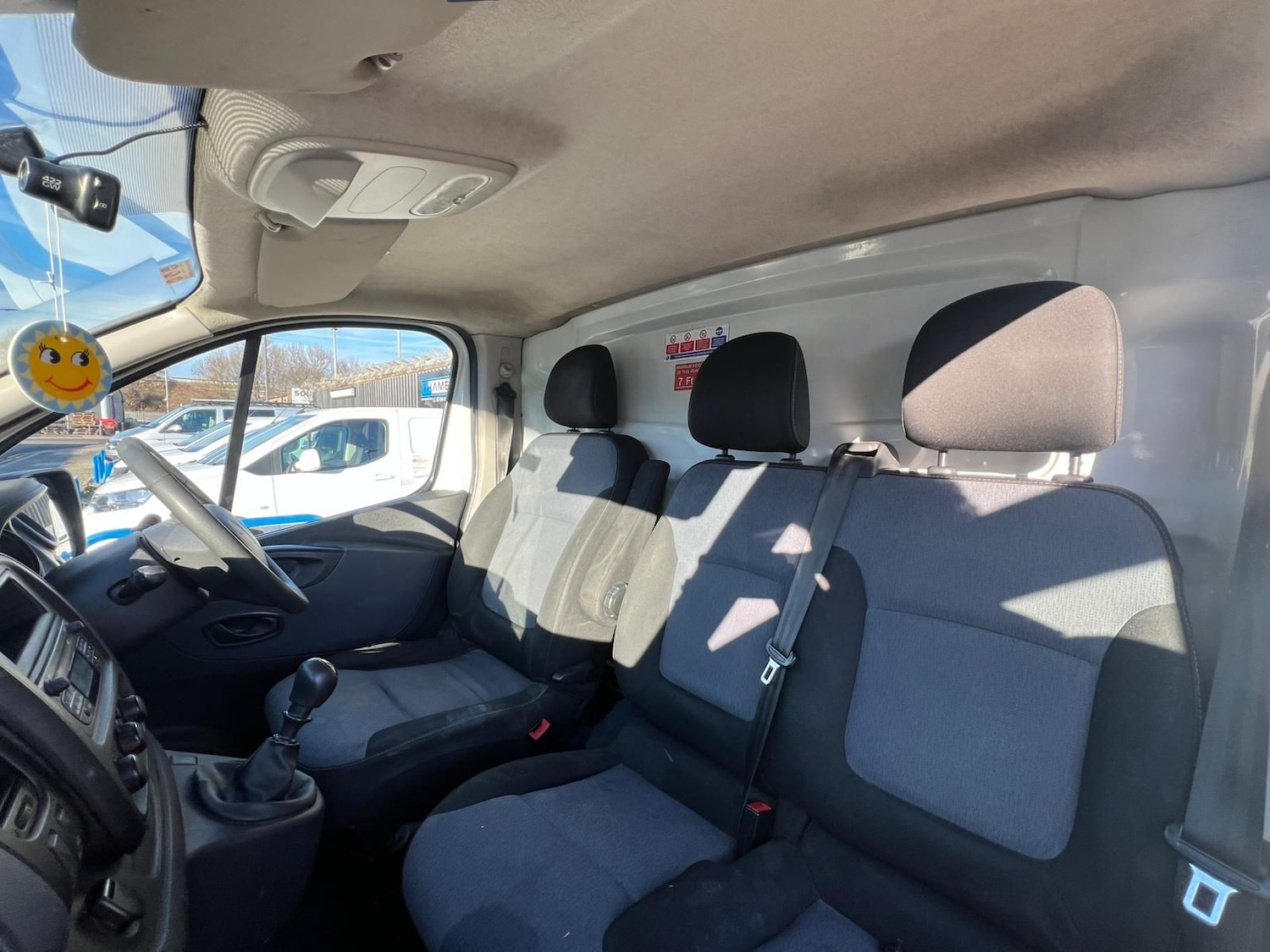 Used Vauxhall Vivaro 2016 for sale - 77205818: Photo 18