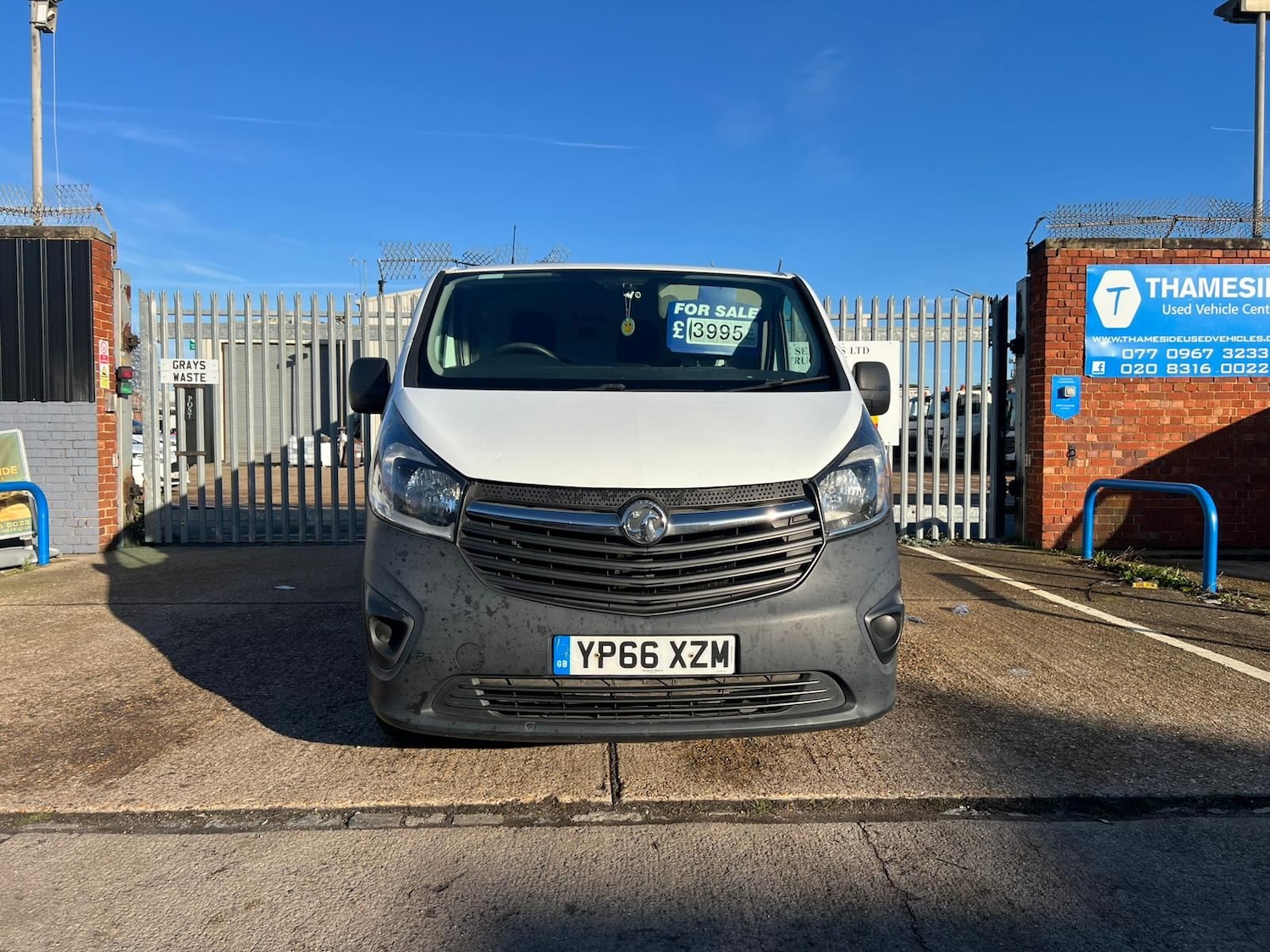 Used Vauxhall Vivaro 2016 for sale - 77205818: Photo 2