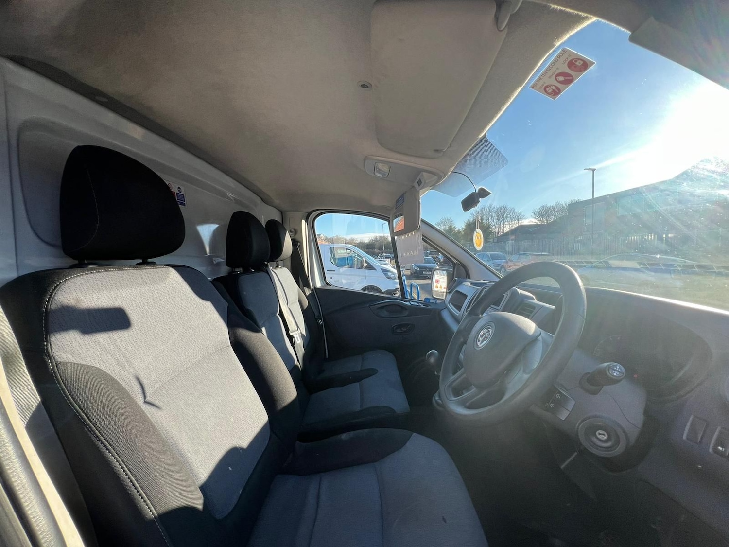 Used Vauxhall Vivaro 2016 for sale - 77205818: Photo 9