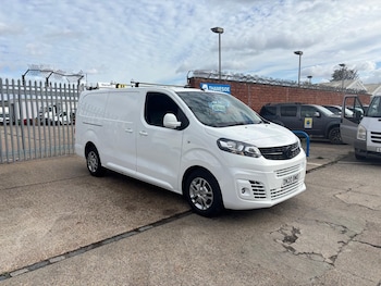 Vauxhall - Vivaro