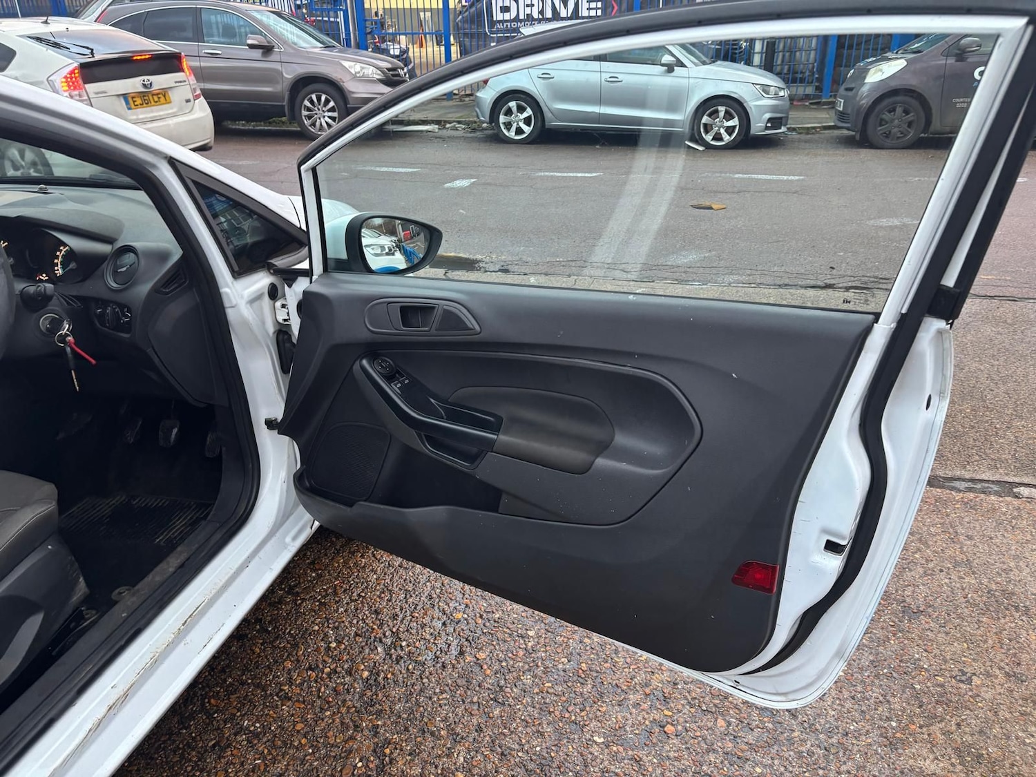 Used Ford Fiesta 2016 for sale - 77196775: Photo 9