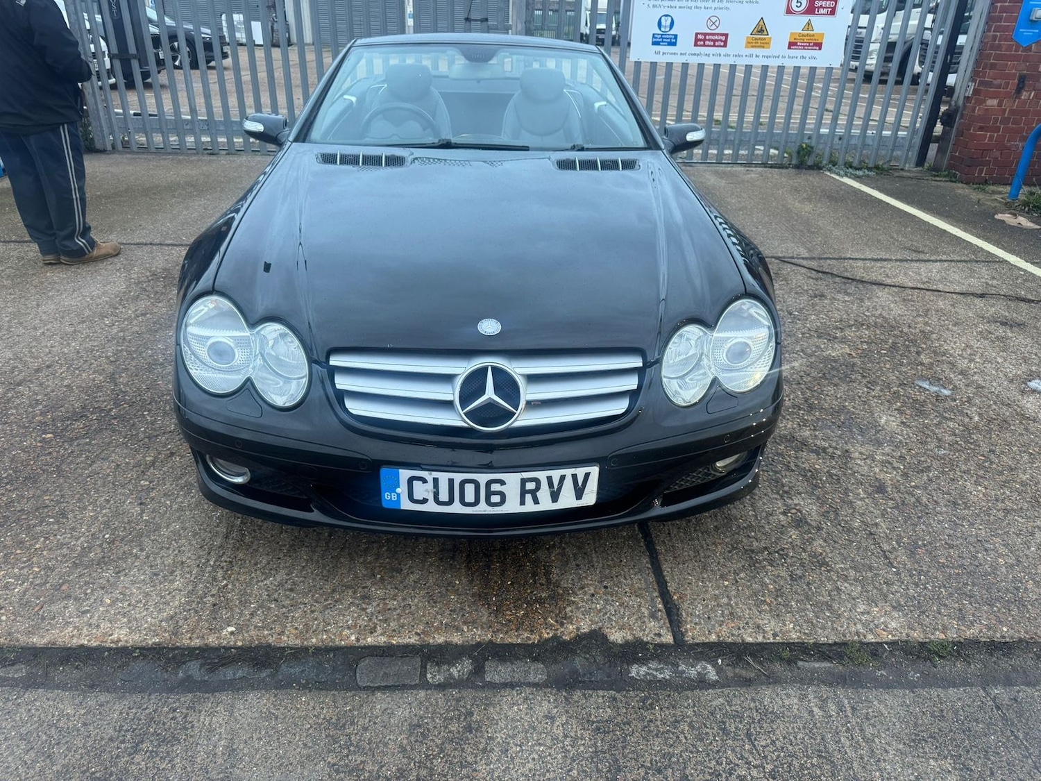 Used Mercedes-Benz S Class 2006 for sale - 76901633: Photo 2