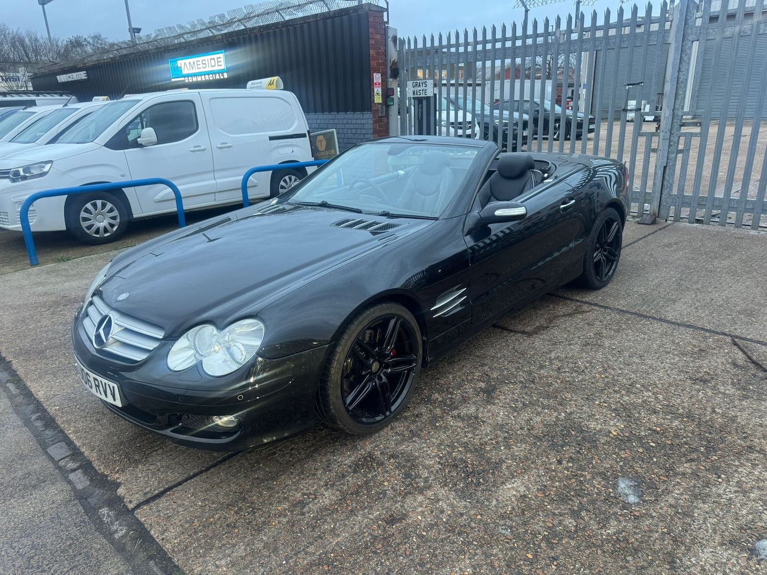 Used Mercedes-Benz S Class 2006 for sale - 76901633: Photo 3