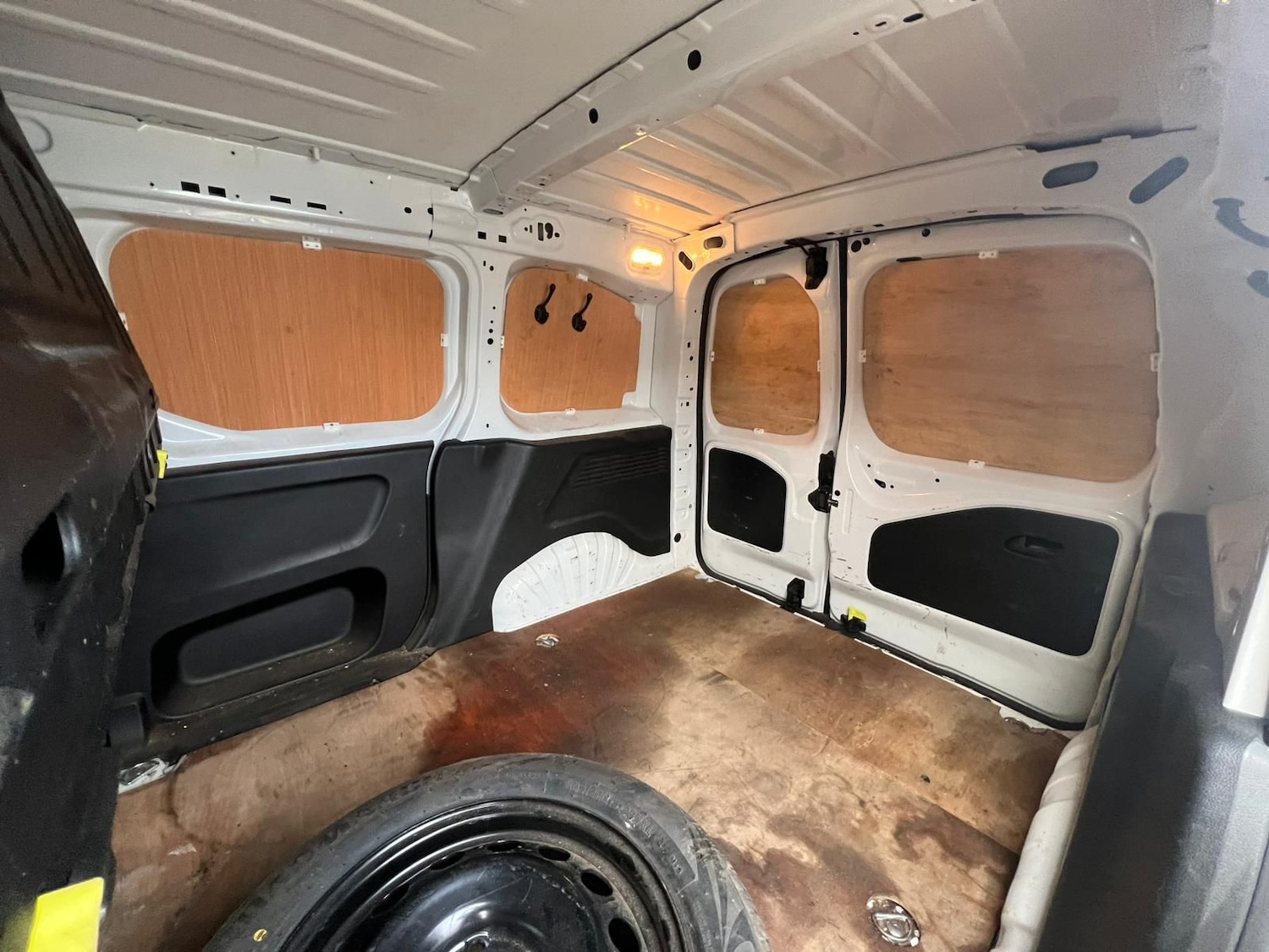 Used Peugeot Partner 2021 for sale - 77205817: Photo 25