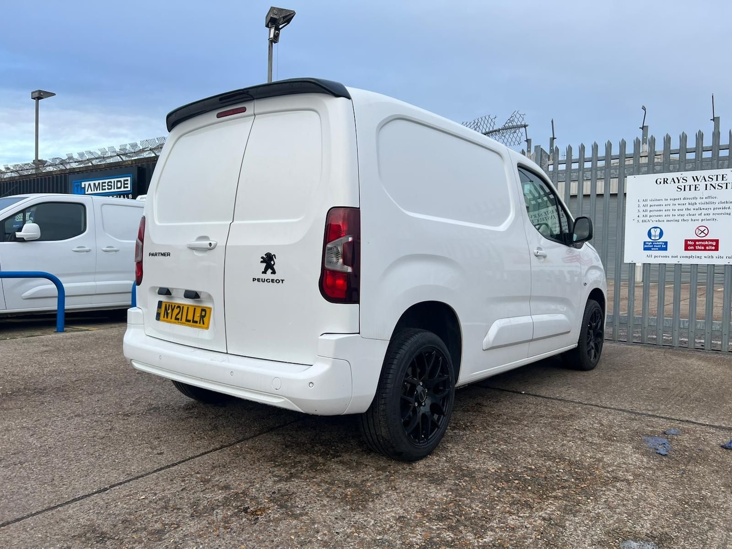 Used Peugeot Partner 2021 for sale - 77205817: Photo 6