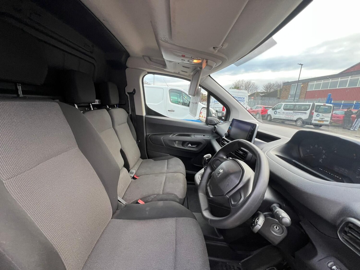 Used Peugeot Partner 2021 for sale - 77205817: Photo 9